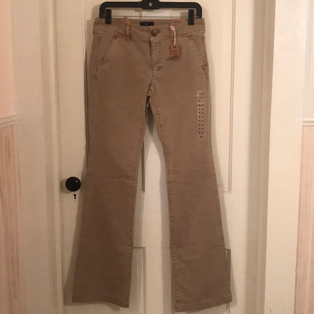 American Eagle khaki pants
